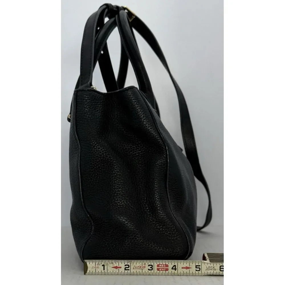 Michael Kors Pebbled Black Leather Bag With Gold Colored Logo Engraved‎ Hardware